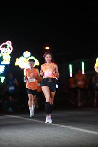 BIB: 09602, 525
                            <button type="button" onclick="openModal(21693647)" class="btn btn-primary btn-sm float-right btn-popup" data-toggle="modal" data-target=".modal-high-quality">
                        <i class="fas fa-shopping-cart"></i> Add to Cart
                    </button>
                                            <button type="button" onclick="isThisMe(21693647, true)" class="btn btn-success btn-sm float-right btn-popup btn-isme hidden" data-toggle="tooltip" data-placement="bottom" title="นี่คือรูปของคุณใช่ไหม คลิกที่นี่เพื่อเอาเข้าอัลบั้ม">
                        <i class="fas fa-plus"></i> Add to album
                    </button>
                    <button type="button" onclick="isThisMe(21693647, false)" class="btn btn-warning btn-sm float-right btn-popup btn-isnotme hidden">
                        <i class="fas fa-ban"></i> Remove from album
                    </button>