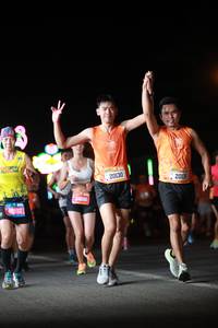BIB: 45552, 24588, 20130, 20131
                            <button type="button" onclick="openModal(21698013)" class="btn btn-primary btn-sm float-right btn-popup" data-toggle="modal" data-target=".modal-high-quality">
                        <i class="fas fa-shopping-cart"></i> Add to Cart
                    </button>
                                            <button type="button" onclick="isThisMe(21698013, true)" class="btn btn-success btn-sm float-right btn-popup btn-isme hidden" data-toggle="tooltip" data-placement="bottom" title="นี่คือรูปของคุณใช่ไหม คลิกที่นี่เพื่อเอาเข้าอัลบั้ม">
                        <i class="fas fa-plus"></i> Add to album
                    </button>
                    <button type="button" onclick="isThisMe(21698013, false)" class="btn btn-warning btn-sm float-right btn-popup btn-isnotme hidden">
                        <i class="fas fa-ban"></i> Remove from album
                    </button>