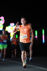 BIB: 20549
                            <button type="button" onclick="openModal(21691940)" class="btn btn-primary btn-sm float-right btn-popup" data-toggle="modal" data-target=".modal-high-quality">
                        <i class="fas fa-shopping-cart"></i> Add to Cart
                    </button>
                                            <button type="button" onclick="isThisMe(21691940, true)" class="btn btn-success btn-sm float-right btn-popup btn-isme hidden" data-toggle="tooltip" data-placement="bottom" title="นี่คือรูปของคุณใช่ไหม คลิกที่นี่เพื่อเอาเข้าอัลบั้ม">
                        <i class="fas fa-plus"></i> Add to album
                    </button>
                    <button type="button" onclick="isThisMe(21691940, false)" class="btn btn-warning btn-sm float-right btn-popup btn-isnotme hidden">
                        <i class="fas fa-ban"></i> Remove from album
                    </button>