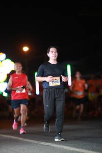 BIB: 21210
                            <button type="button" onclick="openModal(21691391)" class="btn btn-primary btn-sm float-right btn-popup" data-toggle="modal" data-target=".modal-high-quality">
                        <i class="fas fa-shopping-cart"></i> Add to Cart
                    </button>
                                            <button type="button" onclick="isThisMe(21691391, true)" class="btn btn-success btn-sm float-right btn-popup btn-isme hidden" data-toggle="tooltip" data-placement="bottom" title="นี่คือรูปของคุณใช่ไหม คลิกที่นี่เพื่อเอาเข้าอัลบั้ม">
                        <i class="fas fa-plus"></i> Add to album
                    </button>
                    <button type="button" onclick="isThisMe(21691391, false)" class="btn btn-warning btn-sm float-right btn-popup btn-isnotme hidden">
                        <i class="fas fa-ban"></i> Remove from album
                    </button>