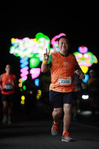 BIB: 682, 00408, 23281
                            <button type="button" onclick="openModal(21710553)" class="btn btn-primary btn-sm float-right btn-popup" data-toggle="modal" data-target=".modal-high-quality">
                        <i class="fas fa-shopping-cart"></i> Add to Cart
                    </button>
                                            <button type="button" onclick="isThisMe(21710553, true)" class="btn btn-success btn-sm float-right btn-popup btn-isme hidden" data-toggle="tooltip" data-placement="bottom" title="นี่คือรูปของคุณใช่ไหม คลิกที่นี่เพื่อเอาเข้าอัลบั้ม">
                        <i class="fas fa-plus"></i> Add to album
                    </button>
                    <button type="button" onclick="isThisMe(21710553, false)" class="btn btn-warning btn-sm float-right btn-popup btn-isnotme hidden">
                        <i class="fas fa-ban"></i> Remove from album
                    </button>