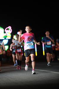 BIB: 41086
                            <button type="button" onclick="openModal(21712066)" class="btn btn-primary btn-sm float-right btn-popup" data-toggle="modal" data-target=".modal-high-quality">
                        <i class="fas fa-shopping-cart"></i> Add to Cart
                    </button>
                                            <button type="button" onclick="isThisMe(21712066, true)" class="btn btn-success btn-sm float-right btn-popup btn-isme hidden" data-toggle="tooltip" data-placement="bottom" title="นี่คือรูปของคุณใช่ไหม คลิกที่นี่เพื่อเอาเข้าอัลบั้ม">
                        <i class="fas fa-plus"></i> Add to album
                    </button>
                    <button type="button" onclick="isThisMe(21712066, false)" class="btn btn-warning btn-sm float-right btn-popup btn-isnotme hidden">
                        <i class="fas fa-ban"></i> Remove from album
                    </button>