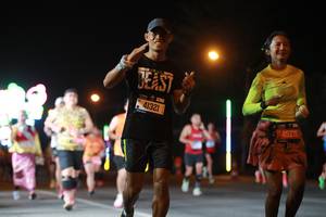 BIB: 41321, 45276
                            <button type="button" onclick="openModal(21712934)" class="btn btn-primary btn-sm float-right btn-popup" data-toggle="modal" data-target=".modal-high-quality">
                        <i class="fas fa-shopping-cart"></i> Add to Cart
                    </button>
                                            <button type="button" onclick="isThisMe(21712934, true)" class="btn btn-success btn-sm float-right btn-popup btn-isme hidden" data-toggle="tooltip" data-placement="bottom" title="นี่คือรูปของคุณใช่ไหม คลิกที่นี่เพื่อเอาเข้าอัลบั้ม">
                        <i class="fas fa-plus"></i> Add to album
                    </button>
                    <button type="button" onclick="isThisMe(21712934, false)" class="btn btn-warning btn-sm float-right btn-popup btn-isnotme hidden">
                        <i class="fas fa-ban"></i> Remove from album
                    </button>