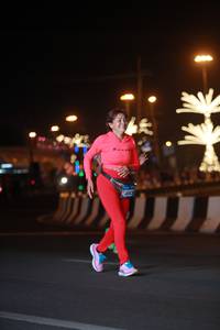 BIB: 317
                            <button type="button" onclick="openModal(21672206)" class="btn btn-primary btn-sm float-right btn-popup" data-toggle="modal" data-target=".modal-high-quality">
                        <i class="fas fa-shopping-cart"></i> Add to Cart
                    </button>
                                            <button type="button" onclick="isThisMe(21672206, true)" class="btn btn-success btn-sm float-right btn-popup btn-isme hidden" data-toggle="tooltip" data-placement="bottom" title="นี่คือรูปของคุณใช่ไหม คลิกที่นี่เพื่อเอาเข้าอัลบั้ม">
                        <i class="fas fa-plus"></i> Add to album
                    </button>
                    <button type="button" onclick="isThisMe(21672206, false)" class="btn btn-warning btn-sm float-right btn-popup btn-isnotme hidden">
                        <i class="fas fa-ban"></i> Remove from album
                    </button>