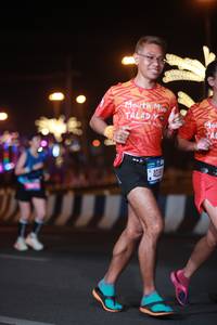 BIB: 403
                            <button type="button" onclick="openModal(21673528)" class="btn btn-primary btn-sm float-right btn-popup" data-toggle="modal" data-target=".modal-high-quality">
                        <i class="fas fa-shopping-cart"></i> Add to Cart
                    </button>
                                            <button type="button" onclick="isThisMe(21673528, true)" class="btn btn-success btn-sm float-right btn-popup btn-isme hidden" data-toggle="tooltip" data-placement="bottom" title="นี่คือรูปของคุณใช่ไหม คลิกที่นี่เพื่อเอาเข้าอัลบั้ม">
                        <i class="fas fa-plus"></i> Add to album
                    </button>
                    <button type="button" onclick="isThisMe(21673528, false)" class="btn btn-warning btn-sm float-right btn-popup btn-isnotme hidden">
                        <i class="fas fa-ban"></i> Remove from album
                    </button>