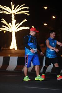 BIB: 13552
                            <button type="button" onclick="openModal(21674263)" class="btn btn-primary btn-sm float-right btn-popup" data-toggle="modal" data-target=".modal-high-quality">
                        <i class="fas fa-shopping-cart"></i> Add to Cart
                    </button>
                                            <button type="button" onclick="isThisMe(21674263, true)" class="btn btn-success btn-sm float-right btn-popup btn-isme hidden" data-toggle="tooltip" data-placement="bottom" title="นี่คือรูปของคุณใช่ไหม คลิกที่นี่เพื่อเอาเข้าอัลบั้ม">
                        <i class="fas fa-plus"></i> Add to album
                    </button>
                    <button type="button" onclick="isThisMe(21674263, false)" class="btn btn-warning btn-sm float-right btn-popup btn-isnotme hidden">
                        <i class="fas fa-ban"></i> Remove from album
                    </button>