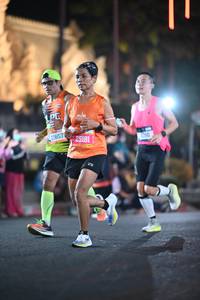 BIB: 25181
                            <button type="button" onclick="openModal(20129494)" class="btn btn-primary btn-sm float-right btn-popup" data-toggle="modal" data-target=".modal-high-quality">
                        <i class="fas fa-shopping-cart"></i> Add to Cart
                    </button>
                                            <button type="button" onclick="isThisMe(20129494, true)" class="btn btn-success btn-sm float-right btn-popup btn-isme hidden" data-toggle="tooltip" data-placement="bottom" title="นี่คือรูปของคุณใช่ไหม คลิกที่นี่เพื่อเอาเข้าอัลบั้ม">
                        <i class="fas fa-plus"></i> Add to album
                    </button>
                    <button type="button" onclick="isThisMe(20129494, false)" class="btn btn-warning btn-sm float-right btn-popup btn-isnotme hidden">
                        <i class="fas fa-ban"></i> Remove from album
                    </button>
