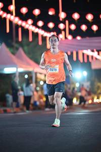 BIB: 21278
                            <button type="button" onclick="openModal(20133473)" class="btn btn-primary btn-sm float-right btn-popup" data-toggle="modal" data-target=".modal-high-quality">
                        <i class="fas fa-shopping-cart"></i> Add to Cart
                    </button>
                                            <button type="button" onclick="isThisMe(20133473, true)" class="btn btn-success btn-sm float-right btn-popup btn-isme hidden" data-toggle="tooltip" data-placement="bottom" title="นี่คือรูปของคุณใช่ไหม คลิกที่นี่เพื่อเอาเข้าอัลบั้ม">
                        <i class="fas fa-plus"></i> Add to album
                    </button>
                    <button type="button" onclick="isThisMe(20133473, false)" class="btn btn-warning btn-sm float-right btn-popup btn-isnotme hidden">
                        <i class="fas fa-ban"></i> Remove from album
                    </button>