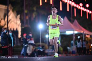 BIB: 20194
                            <button type="button" onclick="openModal(20080477)" class="btn btn-primary btn-sm float-right btn-popup" data-toggle="modal" data-target=".modal-high-quality">
                        <i class="fas fa-shopping-cart"></i> Add to Cart
                    </button>
                                            <button type="button" onclick="isThisMe(20080477, true)" class="btn btn-success btn-sm float-right btn-popup btn-isme hidden" data-toggle="tooltip" data-placement="bottom" title="นี่คือรูปของคุณใช่ไหม คลิกที่นี่เพื่อเอาเข้าอัลบั้ม">
                        <i class="fas fa-plus"></i> Add to album
                    </button>
                    <button type="button" onclick="isThisMe(20080477, false)" class="btn btn-warning btn-sm float-right btn-popup btn-isnotme hidden">
                        <i class="fas fa-ban"></i> Remove from album
                    </button>