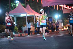 BIB: 41194, 25473, 2228
                            <button type="button" onclick="openModal(20543842)" class="btn btn-primary btn-sm float-right btn-popup" data-toggle="modal" data-target=".modal-high-quality">
                        <i class="fas fa-shopping-cart"></i> Add to Cart
                    </button>
                                            <button type="button" onclick="isThisMe(20543842, true)" class="btn btn-success btn-sm float-right btn-popup btn-isme hidden" data-toggle="tooltip" data-placement="bottom" title="นี่คือรูปของคุณใช่ไหม คลิกที่นี่เพื่อเอาเข้าอัลบั้ม">
                        <i class="fas fa-plus"></i> Add to album
                    </button>
                    <button type="button" onclick="isThisMe(20543842, false)" class="btn btn-warning btn-sm float-right btn-popup btn-isnotme hidden">
                        <i class="fas fa-ban"></i> Remove from album
                    </button>