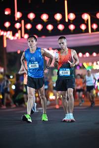 BIB: 41125, 41346
                            <button type="button" onclick="openModal(20545330)" class="btn btn-primary btn-sm float-right btn-popup" data-toggle="modal" data-target=".modal-high-quality">
                        <i class="fas fa-shopping-cart"></i> Add to Cart
                    </button>
                                            <button type="button" onclick="isThisMe(20545330, true)" class="btn btn-success btn-sm float-right btn-popup btn-isme hidden" data-toggle="tooltip" data-placement="bottom" title="นี่คือรูปของคุณใช่ไหม คลิกที่นี่เพื่อเอาเข้าอัลบั้ม">
                        <i class="fas fa-plus"></i> Add to album
                    </button>
                    <button type="button" onclick="isThisMe(20545330, false)" class="btn btn-warning btn-sm float-right btn-popup btn-isnotme hidden">
                        <i class="fas fa-ban"></i> Remove from album
                    </button>