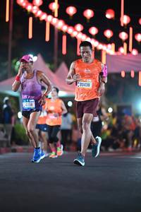 BIB: 40218, 20438
                            <button type="button" onclick="openModal(20541513)" class="btn btn-primary btn-sm float-right btn-popup" data-toggle="modal" data-target=".modal-high-quality">
                        <i class="fas fa-shopping-cart"></i> Add to Cart
                    </button>
                                            <button type="button" onclick="isThisMe(20541513, true)" class="btn btn-success btn-sm float-right btn-popup btn-isme hidden" data-toggle="tooltip" data-placement="bottom" title="นี่คือรูปของคุณใช่ไหม คลิกที่นี่เพื่อเอาเข้าอัลบั้ม">
                        <i class="fas fa-plus"></i> Add to album
                    </button>
                    <button type="button" onclick="isThisMe(20541513, false)" class="btn btn-warning btn-sm float-right btn-popup btn-isnotme hidden">
                        <i class="fas fa-ban"></i> Remove from album
                    </button>