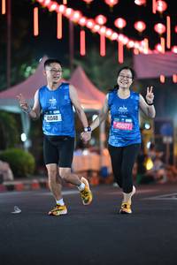 BIB: 41048, 45607
                            <button type="button" onclick="openModal(21572764)" class="btn btn-primary btn-sm float-right btn-popup" data-toggle="modal" data-target=".modal-high-quality">
                        <i class="fas fa-shopping-cart"></i> Add to Cart
                    </button>
                                            <button type="button" onclick="isThisMe(21572764, true)" class="btn btn-success btn-sm float-right btn-popup btn-isme hidden" data-toggle="tooltip" data-placement="bottom" title="นี่คือรูปของคุณใช่ไหม คลิกที่นี่เพื่อเอาเข้าอัลบั้ม">
                        <i class="fas fa-plus"></i> Add to album
                    </button>
                    <button type="button" onclick="isThisMe(21572764, false)" class="btn btn-warning btn-sm float-right btn-popup btn-isnotme hidden">
                        <i class="fas fa-ban"></i> Remove from album
                    </button>