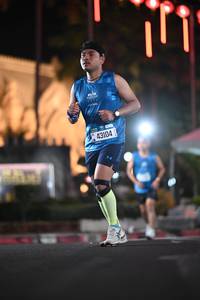 BIB: 43104
                            <button type="button" onclick="openModal(21564696)" class="btn btn-primary btn-sm float-right btn-popup" data-toggle="modal" data-target=".modal-high-quality">
                        <i class="fas fa-shopping-cart"></i> Add to Cart
                    </button>
                                            <button type="button" onclick="isThisMe(21564696, true)" class="btn btn-success btn-sm float-right btn-popup btn-isme hidden" data-toggle="tooltip" data-placement="bottom" title="นี่คือรูปของคุณใช่ไหม คลิกที่นี่เพื่อเอาเข้าอัลบั้ม">
                        <i class="fas fa-plus"></i> Add to album
                    </button>
                    <button type="button" onclick="isThisMe(21564696, false)" class="btn btn-warning btn-sm float-right btn-popup btn-isnotme hidden">
                        <i class="fas fa-ban"></i> Remove from album
                    </button>