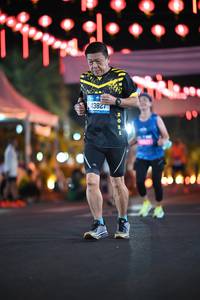 BIB: 288
                            <button type="button" onclick="openModal(21569938)" class="btn btn-primary btn-sm float-right btn-popup" data-toggle="modal" data-target=".modal-high-quality">
                        <i class="fas fa-shopping-cart"></i> Add to Cart
                    </button>
                                            <button type="button" onclick="isThisMe(21569938, true)" class="btn btn-success btn-sm float-right btn-popup btn-isme hidden" data-toggle="tooltip" data-placement="bottom" title="นี่คือรูปของคุณใช่ไหม คลิกที่นี่เพื่อเอาเข้าอัลบั้ม">
                        <i class="fas fa-plus"></i> Add to album
                    </button>
                    <button type="button" onclick="isThisMe(21569938, false)" class="btn btn-warning btn-sm float-right btn-popup btn-isnotme hidden">
                        <i class="fas fa-ban"></i> Remove from album
                    </button>