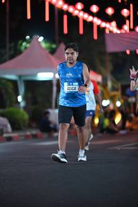 BIB: 42431
                            <button type="button" onclick="openModal(21578245)" class="btn btn-primary btn-sm float-right btn-popup" data-toggle="modal" data-target=".modal-high-quality">
                        <i class="fas fa-shopping-cart"></i> Add to Cart
                    </button>
                                            <button type="button" onclick="isThisMe(21578245, true)" class="btn btn-success btn-sm float-right btn-popup btn-isme hidden" data-toggle="tooltip" data-placement="bottom" title="นี่คือรูปของคุณใช่ไหม คลิกที่นี่เพื่อเอาเข้าอัลบั้ม">
                        <i class="fas fa-plus"></i> Add to album
                    </button>
                    <button type="button" onclick="isThisMe(21578245, false)" class="btn btn-warning btn-sm float-right btn-popup btn-isnotme hidden">
                        <i class="fas fa-ban"></i> Remove from album
                    </button>