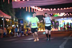 BIB: 044, 11827
                            <button type="button" onclick="openModal(21582461)" class="btn btn-primary btn-sm float-right btn-popup" data-toggle="modal" data-target=".modal-high-quality">
                        <i class="fas fa-shopping-cart"></i> Add to Cart
                    </button>
                                            <button type="button" onclick="isThisMe(21582461, true)" class="btn btn-success btn-sm float-right btn-popup btn-isme hidden" data-toggle="tooltip" data-placement="bottom" title="นี่คือรูปของคุณใช่ไหม คลิกที่นี่เพื่อเอาเข้าอัลบั้ม">
                        <i class="fas fa-plus"></i> Add to album
                    </button>
                    <button type="button" onclick="isThisMe(21582461, false)" class="btn btn-warning btn-sm float-right btn-popup btn-isnotme hidden">
                        <i class="fas fa-ban"></i> Remove from album
                    </button>