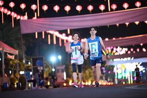 BIB: 15405
                            <button type="button" onclick="openModal(21583517)" class="btn btn-primary btn-sm float-right btn-popup" data-toggle="modal" data-target=".modal-high-quality">
                        <i class="fas fa-shopping-cart"></i> Add to Cart
                    </button>
                                            <button type="button" onclick="isThisMe(21583517, true)" class="btn btn-success btn-sm float-right btn-popup btn-isme hidden" data-toggle="tooltip" data-placement="bottom" title="นี่คือรูปของคุณใช่ไหม คลิกที่นี่เพื่อเอาเข้าอัลบั้ม">
                        <i class="fas fa-plus"></i> Add to album
                    </button>
                    <button type="button" onclick="isThisMe(21583517, false)" class="btn btn-warning btn-sm float-right btn-popup btn-isnotme hidden">
                        <i class="fas fa-ban"></i> Remove from album
                    </button>