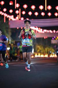 BIB: 42550, 201
                            <button type="button" onclick="openModal(21563398)" class="btn btn-primary btn-sm float-right btn-popup" data-toggle="modal" data-target=".modal-high-quality">
                        <i class="fas fa-shopping-cart"></i> Add to Cart
                    </button>
                                            <button type="button" onclick="isThisMe(21563398, true)" class="btn btn-success btn-sm float-right btn-popup btn-isme hidden" data-toggle="tooltip" data-placement="bottom" title="นี่คือรูปของคุณใช่ไหม คลิกที่นี่เพื่อเอาเข้าอัลบั้ม">
                        <i class="fas fa-plus"></i> Add to album
                    </button>
                    <button type="button" onclick="isThisMe(21563398, false)" class="btn btn-warning btn-sm float-right btn-popup btn-isnotme hidden">
                        <i class="fas fa-ban"></i> Remove from album
                    </button>