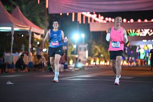 BIB: 2810, 250
                            <button type="button" onclick="openModal(21568196)" class="btn btn-primary btn-sm float-right btn-popup" data-toggle="modal" data-target=".modal-high-quality">
                        <i class="fas fa-shopping-cart"></i> Add to Cart
                    </button>
                                            <button type="button" onclick="isThisMe(21568196, true)" class="btn btn-success btn-sm float-right btn-popup btn-isme hidden" data-toggle="tooltip" data-placement="bottom" title="นี่คือรูปของคุณใช่ไหม คลิกที่นี่เพื่อเอาเข้าอัลบั้ม">
                        <i class="fas fa-plus"></i> Add to album
                    </button>
                    <button type="button" onclick="isThisMe(21568196, false)" class="btn btn-warning btn-sm float-right btn-popup btn-isnotme hidden">
                        <i class="fas fa-ban"></i> Remove from album
                    </button>