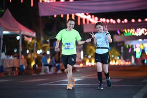 BIB: 42811
                            <button type="button" onclick="openModal(21582484)" class="btn btn-primary btn-sm float-right btn-popup" data-toggle="modal" data-target=".modal-high-quality">
                        <i class="fas fa-shopping-cart"></i> Add to Cart
                    </button>
                                            <button type="button" onclick="isThisMe(21582484, true)" class="btn btn-success btn-sm float-right btn-popup btn-isme hidden" data-toggle="tooltip" data-placement="bottom" title="นี่คือรูปของคุณใช่ไหม คลิกที่นี่เพื่อเอาเข้าอัลบั้ม">
                        <i class="fas fa-plus"></i> Add to album
                    </button>
                    <button type="button" onclick="isThisMe(21582484, false)" class="btn btn-warning btn-sm float-right btn-popup btn-isnotme hidden">
                        <i class="fas fa-ban"></i> Remove from album
                    </button>