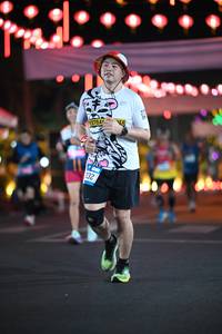 BIB: 332, 239
                            <button type="button" onclick="openModal(21573290)" class="btn btn-primary btn-sm float-right btn-popup" data-toggle="modal" data-target=".modal-high-quality">
                        <i class="fas fa-shopping-cart"></i> Add to Cart
                    </button>
                                            <button type="button" onclick="isThisMe(21573290, true)" class="btn btn-success btn-sm float-right btn-popup btn-isme hidden" data-toggle="tooltip" data-placement="bottom" title="นี่คือรูปของคุณใช่ไหม คลิกที่นี่เพื่อเอาเข้าอัลบั้ม">
                        <i class="fas fa-plus"></i> Add to album
                    </button>
                    <button type="button" onclick="isThisMe(21573290, false)" class="btn btn-warning btn-sm float-right btn-popup btn-isnotme hidden">
                        <i class="fas fa-ban"></i> Remove from album
                    </button>