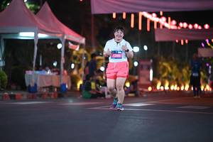 BIB: 6865
                            <button type="button" onclick="openModal(21575710)" class="btn btn-primary btn-sm float-right btn-popup" data-toggle="modal" data-target=".modal-high-quality">
                        <i class="fas fa-shopping-cart"></i> Add to Cart
                    </button>
                                            <button type="button" onclick="isThisMe(21575710, true)" class="btn btn-success btn-sm float-right btn-popup btn-isme hidden" data-toggle="tooltip" data-placement="bottom" title="นี่คือรูปของคุณใช่ไหม คลิกที่นี่เพื่อเอาเข้าอัลบั้ม">
                        <i class="fas fa-plus"></i> Add to album
                    </button>
                    <button type="button" onclick="isThisMe(21575710, false)" class="btn btn-warning btn-sm float-right btn-popup btn-isnotme hidden">
                        <i class="fas fa-ban"></i> Remove from album
                    </button>
