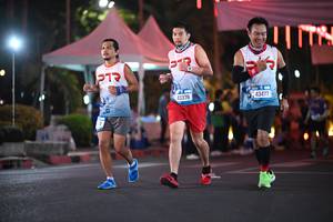 BIB: 43378, 43477
                            <button type="button" onclick="openModal(21550671)" class="btn btn-primary btn-sm float-right btn-popup" data-toggle="modal" data-target=".modal-high-quality">
                        <i class="fas fa-shopping-cart"></i> Add to Cart
                    </button>
                                            <button type="button" onclick="isThisMe(21550671, true)" class="btn btn-success btn-sm float-right btn-popup btn-isme hidden" data-toggle="tooltip" data-placement="bottom" title="นี่คือรูปของคุณใช่ไหม คลิกที่นี่เพื่อเอาเข้าอัลบั้ม">
                        <i class="fas fa-plus"></i> Add to album
                    </button>
                    <button type="button" onclick="isThisMe(21550671, false)" class="btn btn-warning btn-sm float-right btn-popup btn-isnotme hidden">
                        <i class="fas fa-ban"></i> Remove from album
                    </button>