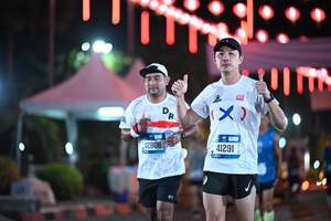 BIB: 42806, 41291
                            <button type="button" onclick="openModal(21574887)" class="btn btn-primary btn-sm float-right btn-popup" data-toggle="modal" data-target=".modal-high-quality">
                        <i class="fas fa-shopping-cart"></i> Add to Cart
                    </button>
                                            <button type="button" onclick="isThisMe(21574887, true)" class="btn btn-success btn-sm float-right btn-popup btn-isme hidden" data-toggle="tooltip" data-placement="bottom" title="นี่คือรูปของคุณใช่ไหม คลิกที่นี่เพื่อเอาเข้าอัลบั้ม">
                        <i class="fas fa-plus"></i> Add to album
                    </button>
                    <button type="button" onclick="isThisMe(21574887, false)" class="btn btn-warning btn-sm float-right btn-popup btn-isnotme hidden">
                        <i class="fas fa-ban"></i> Remove from album
                    </button>