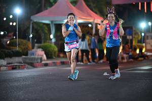 BIB: 45304, 202
                            <button type="button" onclick="openModal(21563727)" class="btn btn-primary btn-sm float-right btn-popup" data-toggle="modal" data-target=".modal-high-quality">
                        <i class="fas fa-shopping-cart"></i> Add to Cart
                    </button>
                                            <button type="button" onclick="isThisMe(21563727, true)" class="btn btn-success btn-sm float-right btn-popup btn-isme hidden" data-toggle="tooltip" data-placement="bottom" title="นี่คือรูปของคุณใช่ไหม คลิกที่นี่เพื่อเอาเข้าอัลบั้ม">
                        <i class="fas fa-plus"></i> Add to album
                    </button>
                    <button type="button" onclick="isThisMe(21563727, false)" class="btn btn-warning btn-sm float-right btn-popup btn-isnotme hidden">
                        <i class="fas fa-ban"></i> Remove from album
                    </button>