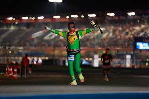 BIB: 43848
                            <button type="button" onclick="openModal(20910672)" class="btn btn-primary btn-sm float-right btn-popup" data-toggle="modal" data-target=".modal-high-quality">
                        <i class="fas fa-shopping-cart"></i> Add to Cart
                    </button>
                                            <button type="button" onclick="isThisMe(20910672, true)" class="btn btn-success btn-sm float-right btn-popup btn-isme hidden" data-toggle="tooltip" data-placement="bottom" title="นี่คือรูปของคุณใช่ไหม คลิกที่นี่เพื่อเอาเข้าอัลบั้ม">
                        <i class="fas fa-plus"></i> Add to album
                    </button>
                    <button type="button" onclick="isThisMe(20910672, false)" class="btn btn-warning btn-sm float-right btn-popup btn-isnotme hidden">
                        <i class="fas fa-ban"></i> Remove from album
                    </button>