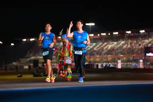 BIB: 272
                            <button type="button" onclick="openModal(20908562)" class="btn btn-primary btn-sm float-right btn-popup" data-toggle="modal" data-target=".modal-high-quality">
                        <i class="fas fa-shopping-cart"></i> Add to Cart
                    </button>
                                            <button type="button" onclick="isThisMe(20908562, true)" class="btn btn-success btn-sm float-right btn-popup btn-isme hidden" data-toggle="tooltip" data-placement="bottom" title="นี่คือรูปของคุณใช่ไหม คลิกที่นี่เพื่อเอาเข้าอัลบั้ม">
                        <i class="fas fa-plus"></i> Add to album
                    </button>
                    <button type="button" onclick="isThisMe(20908562, false)" class="btn btn-warning btn-sm float-right btn-popup btn-isnotme hidden">
                        <i class="fas fa-ban"></i> Remove from album
                    </button>