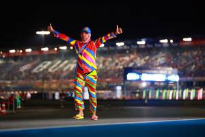 BIB: 
                            <button type="button" onclick="openModal(20909870)" class="btn btn-primary btn-sm float-right btn-popup" data-toggle="modal" data-target=".modal-high-quality">
                        <i class="fas fa-shopping-cart"></i> Add to Cart
                    </button>
                                            <button type="button" onclick="isThisMe(20909870, true)" class="btn btn-success btn-sm float-right btn-popup btn-isme hidden" data-toggle="tooltip" data-placement="bottom" title="นี่คือรูปของคุณใช่ไหม คลิกที่นี่เพื่อเอาเข้าอัลบั้ม">
                        <i class="fas fa-plus"></i> Add to album
                    </button>
                    <button type="button" onclick="isThisMe(20909870, false)" class="btn btn-warning btn-sm float-right btn-popup btn-isnotme hidden">
                        <i class="fas fa-ban"></i> Remove from album
                    </button>