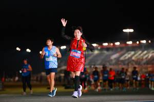 BIB: 4100, 45427
                            <button type="button" onclick="openModal(20894649)" class="btn btn-primary btn-sm float-right btn-popup" data-toggle="modal" data-target=".modal-high-quality">
                        <i class="fas fa-shopping-cart"></i> Add to Cart
                    </button>
                                            <button type="button" onclick="isThisMe(20894649, true)" class="btn btn-success btn-sm float-right btn-popup btn-isme hidden" data-toggle="tooltip" data-placement="bottom" title="นี่คือรูปของคุณใช่ไหม คลิกที่นี่เพื่อเอาเข้าอัลบั้ม">
                        <i class="fas fa-plus"></i> Add to album
                    </button>
                    <button type="button" onclick="isThisMe(20894649, false)" class="btn btn-warning btn-sm float-right btn-popup btn-isnotme hidden">
                        <i class="fas fa-ban"></i> Remove from album
                    </button>