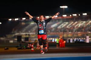 BIB: 42127
                            <button type="button" onclick="openModal(20925022)" class="btn btn-primary btn-sm float-right btn-popup" data-toggle="modal" data-target=".modal-high-quality">
                        <i class="fas fa-shopping-cart"></i> Add to Cart
                    </button>
                                            <button type="button" onclick="isThisMe(20925022, true)" class="btn btn-success btn-sm float-right btn-popup btn-isme hidden" data-toggle="tooltip" data-placement="bottom" title="นี่คือรูปของคุณใช่ไหม คลิกที่นี่เพื่อเอาเข้าอัลบั้ม">
                        <i class="fas fa-plus"></i> Add to album
                    </button>
                    <button type="button" onclick="isThisMe(20925022, false)" class="btn btn-warning btn-sm float-right btn-popup btn-isnotme hidden">
                        <i class="fas fa-ban"></i> Remove from album
                    </button>