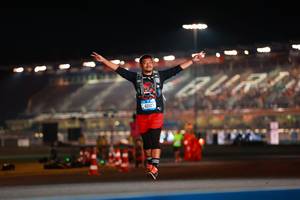 BIB: 42127
                            <button type="button" onclick="openModal(20924828)" class="btn btn-primary btn-sm float-right btn-popup" data-toggle="modal" data-target=".modal-high-quality">
                        <i class="fas fa-shopping-cart"></i> Add to Cart
                    </button>
                                            <button type="button" onclick="isThisMe(20924828, true)" class="btn btn-success btn-sm float-right btn-popup btn-isme hidden" data-toggle="tooltip" data-placement="bottom" title="นี่คือรูปของคุณใช่ไหม คลิกที่นี่เพื่อเอาเข้าอัลบั้ม">
                        <i class="fas fa-plus"></i> Add to album
                    </button>
                    <button type="button" onclick="isThisMe(20924828, false)" class="btn btn-warning btn-sm float-right btn-popup btn-isnotme hidden">
                        <i class="fas fa-ban"></i> Remove from album
                    </button>