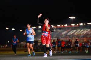 BIB: 45427
                            <button type="button" onclick="openModal(20893941)" class="btn btn-primary btn-sm float-right btn-popup" data-toggle="modal" data-target=".modal-high-quality">
                        <i class="fas fa-shopping-cart"></i> Add to Cart
                    </button>
                                            <button type="button" onclick="isThisMe(20893941, true)" class="btn btn-success btn-sm float-right btn-popup btn-isme hidden" data-toggle="tooltip" data-placement="bottom" title="นี่คือรูปของคุณใช่ไหม คลิกที่นี่เพื่อเอาเข้าอัลบั้ม">
                        <i class="fas fa-plus"></i> Add to album
                    </button>
                    <button type="button" onclick="isThisMe(20893941, false)" class="btn btn-warning btn-sm float-right btn-popup btn-isnotme hidden">
                        <i class="fas fa-ban"></i> Remove from album
                    </button>