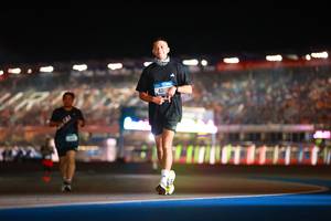 BIB: 432
                            <button type="button" onclick="openModal(20924085)" class="btn btn-primary btn-sm float-right btn-popup" data-toggle="modal" data-target=".modal-high-quality">
                        <i class="fas fa-shopping-cart"></i> Add to Cart
                    </button>
                                            <button type="button" onclick="isThisMe(20924085, true)" class="btn btn-success btn-sm float-right btn-popup btn-isme hidden" data-toggle="tooltip" data-placement="bottom" title="นี่คือรูปของคุณใช่ไหม คลิกที่นี่เพื่อเอาเข้าอัลบั้ม">
                        <i class="fas fa-plus"></i> Add to album
                    </button>
                    <button type="button" onclick="isThisMe(20924085, false)" class="btn btn-warning btn-sm float-right btn-popup btn-isnotme hidden">
                        <i class="fas fa-ban"></i> Remove from album
                    </button>