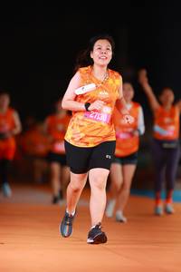 BIB: 084, 27130
                            <button type="button" onclick="openModal(20904077)" class="btn btn-primary btn-sm float-right btn-popup" data-toggle="modal" data-target=".modal-high-quality">
                        <i class="fas fa-shopping-cart"></i> Add to Cart
                    </button>
                                            <button type="button" onclick="isThisMe(20904077, true)" class="btn btn-success btn-sm float-right btn-popup btn-isme hidden" data-toggle="tooltip" data-placement="bottom" title="นี่คือรูปของคุณใช่ไหม คลิกที่นี่เพื่อเอาเข้าอัลบั้ม">
                        <i class="fas fa-plus"></i> Add to album
                    </button>
                    <button type="button" onclick="isThisMe(20904077, false)" class="btn btn-warning btn-sm float-right btn-popup btn-isnotme hidden">
                        <i class="fas fa-ban"></i> Remove from album
                    </button>