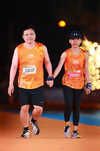 BIB: 23037, 25353
                            <button type="button" onclick="openModal(20372934)" class="btn btn-primary btn-sm float-right btn-popup" data-toggle="modal" data-target=".modal-high-quality">
                        <i class="fas fa-shopping-cart"></i> Add to Cart
                    </button>
                                            <button type="button" onclick="isThisMe(20372934, true)" class="btn btn-success btn-sm float-right btn-popup btn-isme hidden" data-toggle="tooltip" data-placement="bottom" title="นี่คือรูปของคุณใช่ไหม คลิกที่นี่เพื่อเอาเข้าอัลบั้ม">
                        <i class="fas fa-plus"></i> Add to album
                    </button>
                    <button type="button" onclick="isThisMe(20372934, false)" class="btn btn-warning btn-sm float-right btn-popup btn-isnotme hidden">
                        <i class="fas fa-ban"></i> Remove from album
                    </button>