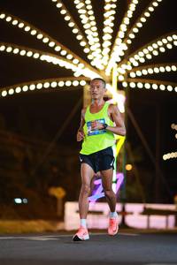 BIB: 0908
                            <button type="button" onclick="openModal(20828280)" class="btn btn-primary btn-sm float-right btn-popup" data-toggle="modal" data-target=".modal-high-quality">
                        <i class="fas fa-shopping-cart"></i> Add to Cart
                    </button>
                                            <button type="button" onclick="isThisMe(20828280, true)" class="btn btn-success btn-sm float-right btn-popup btn-isme hidden" data-toggle="tooltip" data-placement="bottom" title="นี่คือรูปของคุณใช่ไหม คลิกที่นี่เพื่อเอาเข้าอัลบั้ม">
                        <i class="fas fa-plus"></i> Add to album
                    </button>
                    <button type="button" onclick="isThisMe(20828280, false)" class="btn btn-warning btn-sm float-right btn-popup btn-isnotme hidden">
                        <i class="fas fa-ban"></i> Remove from album
                    </button>