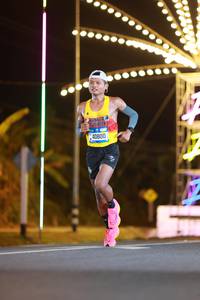 BIB: 40800
                            <button type="button" onclick="openModal(20822646)" class="btn btn-primary btn-sm float-right btn-popup" data-toggle="modal" data-target=".modal-high-quality">
                        <i class="fas fa-shopping-cart"></i> Add to Cart
                    </button>
                                            <button type="button" onclick="isThisMe(20822646, true)" class="btn btn-success btn-sm float-right btn-popup btn-isme hidden" data-toggle="tooltip" data-placement="bottom" title="นี่คือรูปของคุณใช่ไหม คลิกที่นี่เพื่อเอาเข้าอัลบั้ม">
                        <i class="fas fa-plus"></i> Add to album
                    </button>
                    <button type="button" onclick="isThisMe(20822646, false)" class="btn btn-warning btn-sm float-right btn-popup btn-isnotme hidden">
                        <i class="fas fa-ban"></i> Remove from album
                    </button>