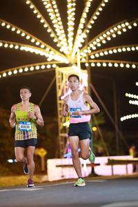 BIB: 40638, 00000, 2000
                            <button type="button" onclick="openModal(20825455)" class="btn btn-primary btn-sm float-right btn-popup" data-toggle="modal" data-target=".modal-high-quality">
                        <i class="fas fa-shopping-cart"></i> Add to Cart
                    </button>
                                            <button type="button" onclick="isThisMe(20825455, true)" class="btn btn-success btn-sm float-right btn-popup btn-isme hidden" data-toggle="tooltip" data-placement="bottom" title="นี่คือรูปของคุณใช่ไหม คลิกที่นี่เพื่อเอาเข้าอัลบั้ม">
                        <i class="fas fa-plus"></i> Add to album
                    </button>
                    <button type="button" onclick="isThisMe(20825455, false)" class="btn btn-warning btn-sm float-right btn-popup btn-isnotme hidden">
                        <i class="fas fa-ban"></i> Remove from album
                    </button>