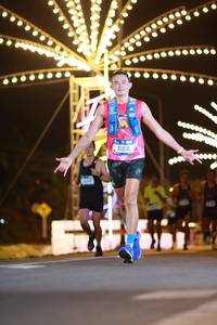 BIB: 41831, 000, 201
                            <button type="button" onclick="openModal(20912248)" class="btn btn-primary btn-sm float-right btn-popup" data-toggle="modal" data-target=".modal-high-quality">
                        <i class="fas fa-shopping-cart"></i> Add to Cart
                    </button>
                                            <button type="button" onclick="isThisMe(20912248, true)" class="btn btn-success btn-sm float-right btn-popup btn-isme hidden" data-toggle="tooltip" data-placement="bottom" title="นี่คือรูปของคุณใช่ไหม คลิกที่นี่เพื่อเอาเข้าอัลบั้ม">
                        <i class="fas fa-plus"></i> Add to album
                    </button>
                    <button type="button" onclick="isThisMe(20912248, false)" class="btn btn-warning btn-sm float-right btn-popup btn-isnotme hidden">
                        <i class="fas fa-ban"></i> Remove from album
                    </button>