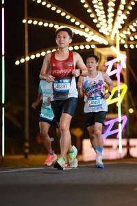 BIB: 40458, 40297
                            <button type="button" onclick="openModal(20827871)" class="btn btn-primary btn-sm float-right btn-popup" data-toggle="modal" data-target=".modal-high-quality">
                        <i class="fas fa-shopping-cart"></i> Add to Cart
                    </button>
                                            <button type="button" onclick="isThisMe(20827871, true)" class="btn btn-success btn-sm float-right btn-popup btn-isme hidden" data-toggle="tooltip" data-placement="bottom" title="นี่คือรูปของคุณใช่ไหม คลิกที่นี่เพื่อเอาเข้าอัลบั้ม">
                        <i class="fas fa-plus"></i> Add to album
                    </button>
                    <button type="button" onclick="isThisMe(20827871, false)" class="btn btn-warning btn-sm float-right btn-popup btn-isnotme hidden">
                        <i class="fas fa-ban"></i> Remove from album
                    </button>