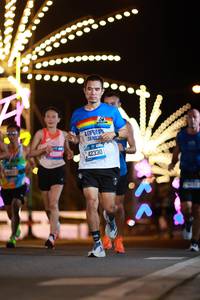 BIB: 417, 42330
                            <button type="button" onclick="openModal(20918061)" class="btn btn-primary btn-sm float-right btn-popup" data-toggle="modal" data-target=".modal-high-quality">
                        <i class="fas fa-shopping-cart"></i> Add to Cart
                    </button>
                                            <button type="button" onclick="isThisMe(20918061, true)" class="btn btn-success btn-sm float-right btn-popup btn-isme hidden" data-toggle="tooltip" data-placement="bottom" title="นี่คือรูปของคุณใช่ไหม คลิกที่นี่เพื่อเอาเข้าอัลบั้ม">
                        <i class="fas fa-plus"></i> Add to album
                    </button>
                    <button type="button" onclick="isThisMe(20918061, false)" class="btn btn-warning btn-sm float-right btn-popup btn-isnotme hidden">
                        <i class="fas fa-ban"></i> Remove from album
                    </button>