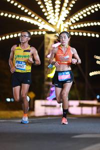 BIB: 40947, 88889, 45205, 60000
                            <button type="button" onclick="openModal(20821870)" class="btn btn-primary btn-sm float-right btn-popup" data-toggle="modal" data-target=".modal-high-quality">
                        <i class="fas fa-shopping-cart"></i> Add to Cart
                    </button>
                                            <button type="button" onclick="isThisMe(20821870, true)" class="btn btn-success btn-sm float-right btn-popup btn-isme hidden" data-toggle="tooltip" data-placement="bottom" title="นี่คือรูปของคุณใช่ไหม คลิกที่นี่เพื่อเอาเข้าอัลบั้ม">
                        <i class="fas fa-plus"></i> Add to album
                    </button>
                    <button type="button" onclick="isThisMe(20821870, false)" class="btn btn-warning btn-sm float-right btn-popup btn-isnotme hidden">
                        <i class="fas fa-ban"></i> Remove from album
                    </button>