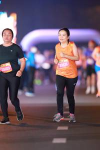BIB: 60992, 93236
                            <button type="button" onclick="openModal(21246301)" class="btn btn-primary btn-sm float-right btn-popup" data-toggle="modal" data-target=".modal-high-quality">
                        <i class="fas fa-shopping-cart"></i> Add to Cart
                    </button>
                                            <button type="button" onclick="isThisMe(21246301, true)" class="btn btn-success btn-sm float-right btn-popup btn-isme hidden" data-toggle="tooltip" data-placement="bottom" title="นี่คือรูปของคุณใช่ไหม คลิกที่นี่เพื่อเอาเข้าอัลบั้ม">
                        <i class="fas fa-plus"></i> Add to album
                    </button>
                    <button type="button" onclick="isThisMe(21246301, false)" class="btn btn-warning btn-sm float-right btn-popup btn-isnotme hidden">
                        <i class="fas fa-ban"></i> Remove from album
                    </button>