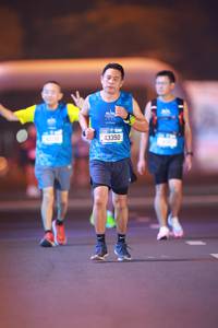 BIB: 43350
                            <button type="button" onclick="openModal(21279630)" class="btn btn-primary btn-sm float-right btn-popup" data-toggle="modal" data-target=".modal-high-quality">
                        <i class="fas fa-shopping-cart"></i> Add to Cart
                    </button>
                                            <button type="button" onclick="isThisMe(21279630, true)" class="btn btn-success btn-sm float-right btn-popup btn-isme hidden" data-toggle="tooltip" data-placement="bottom" title="นี่คือรูปของคุณใช่ไหม คลิกที่นี่เพื่อเอาเข้าอัลบั้ม">
                        <i class="fas fa-plus"></i> Add to album
                    </button>
                    <button type="button" onclick="isThisMe(21279630, false)" class="btn btn-warning btn-sm float-right btn-popup btn-isnotme hidden">
                        <i class="fas fa-ban"></i> Remove from album
                    </button>