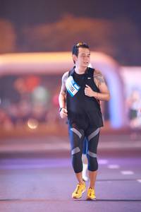 BIB: 160
                            <button type="button" onclick="openModal(21292938)" class="btn btn-primary btn-sm float-right btn-popup" data-toggle="modal" data-target=".modal-high-quality">
                        <i class="fas fa-shopping-cart"></i> Add to Cart
                    </button>
                                            <button type="button" onclick="isThisMe(21292938, true)" class="btn btn-success btn-sm float-right btn-popup btn-isme hidden" data-toggle="tooltip" data-placement="bottom" title="นี่คือรูปของคุณใช่ไหม คลิกที่นี่เพื่อเอาเข้าอัลบั้ม">
                        <i class="fas fa-plus"></i> Add to album
                    </button>
                    <button type="button" onclick="isThisMe(21292938, false)" class="btn btn-warning btn-sm float-right btn-popup btn-isnotme hidden">
                        <i class="fas fa-ban"></i> Remove from album
                    </button>